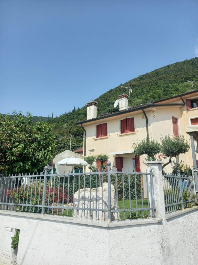 Appartamento Regina Borso del Grappa Esterno foto